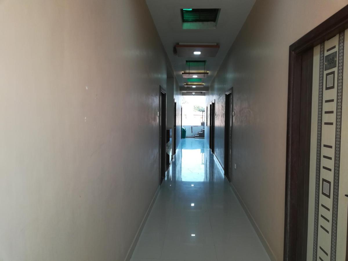 Hotel Shiv Regency Kukma 외부 사진